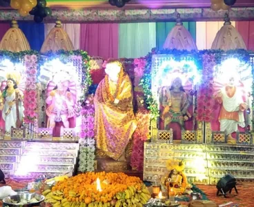 Decorated darbar for a devotional evening